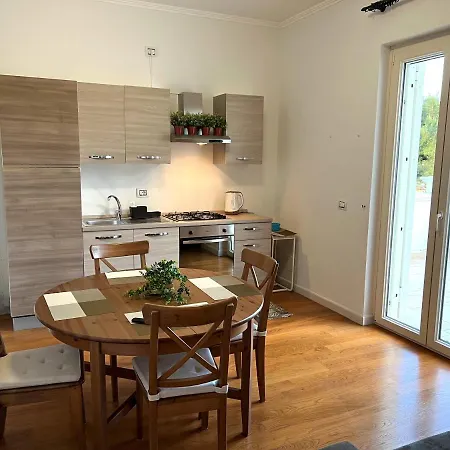 Apartment Quietandrelax In Piscina Da Giugno A Settembre