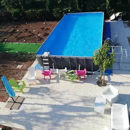 Quietandrelax In Piscina Da Giugno A Settembre * Bari